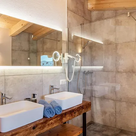 Tirolee Marchegg - Chalet
