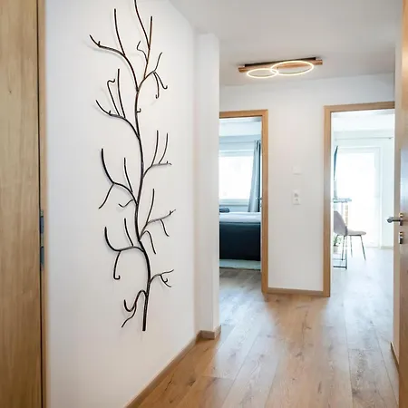 Tirolee Marchegg Eg Apartment *